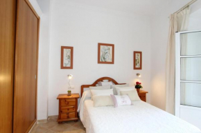 Гостиница Apartamento Ollerías  Малага